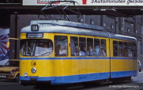 Arnold HN2603 Tram Duewag GT6 one FrontlichT gelb/blau Essen Ep.IV-V